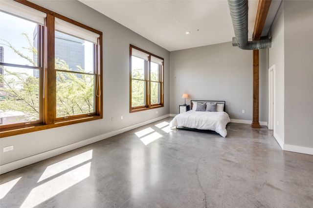 2502 Live Oak Street 226, Dallas, TX 75204