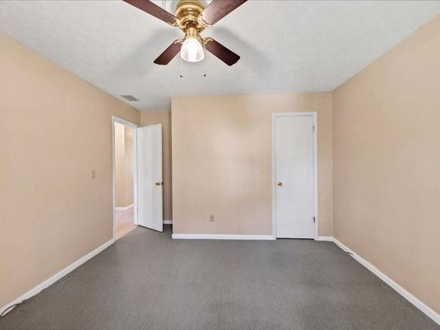 5221 La Paloma SW Drive, Lilburn, GA 30047