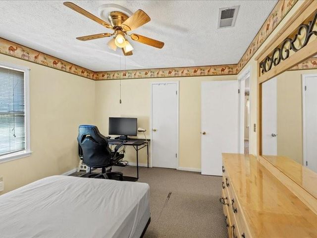 5221 La Paloma SW Drive, Lilburn, GA 30047