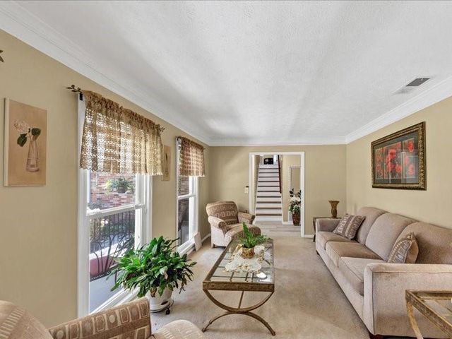 5221 La Paloma SW Drive, Lilburn, GA 30047