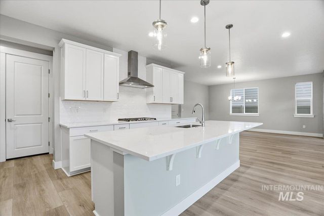 6153 N Senita Hills Ave, Meridian, ID 83646