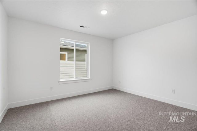 6153 N Senita Hills Ave, Meridian, ID 83646