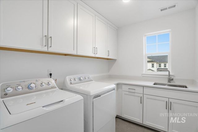 6153 N Senita Hills Ave, Meridian, ID 83646