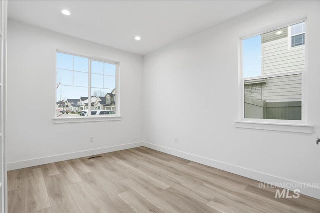 6153 N Senita Hills Ave, Meridian, ID 83646