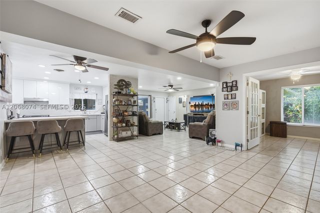 341 SW 54th Ave, Plantation, FL 33317