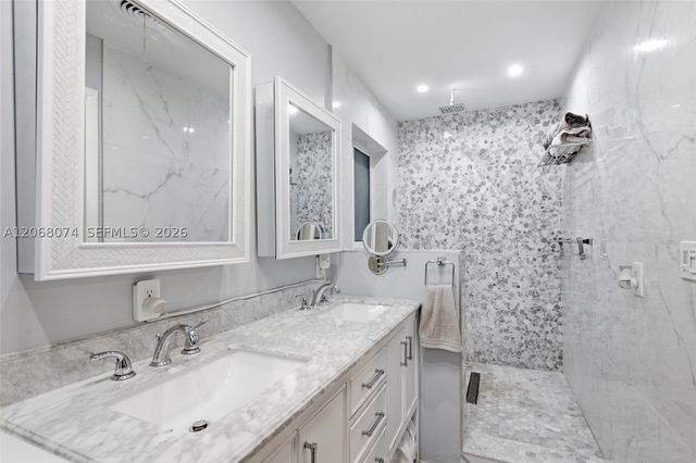 341 SW 54th Ave, Plantation, FL 33317