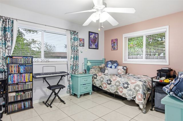341 SW 54th Ave, Plantation, FL 33317
