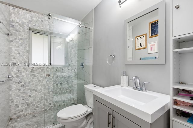 341 SW 54th Ave, Plantation, FL 33317