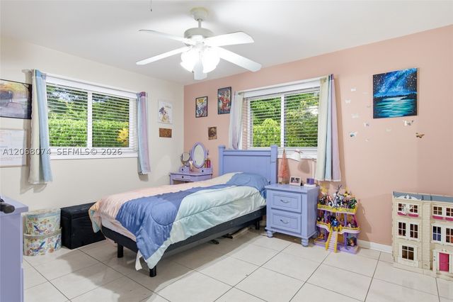 341 SW 54th Ave, Plantation, FL 33317