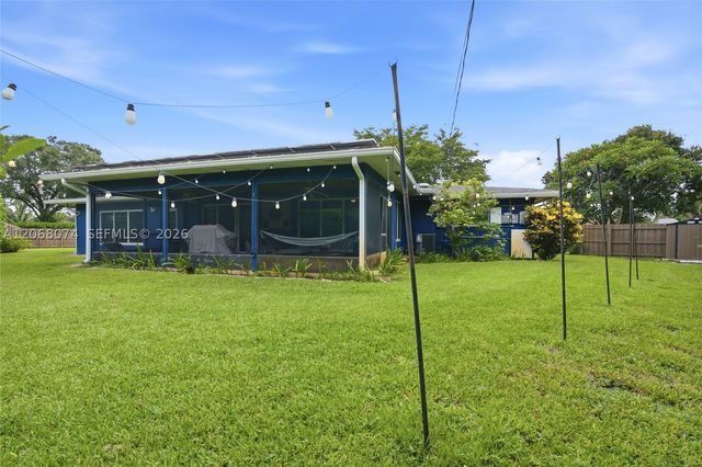 341 SW 54th Ave, Plantation, FL 33317