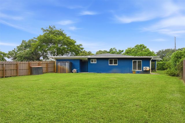 341 SW 54th Ave, Plantation, FL 33317