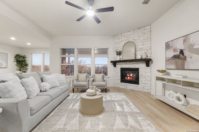 2727 Running Fawn, San Antonio, TX 78261