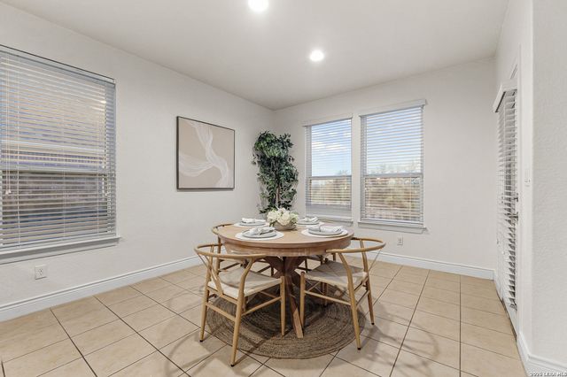 2727 Running Fawn, San Antonio, TX 78261