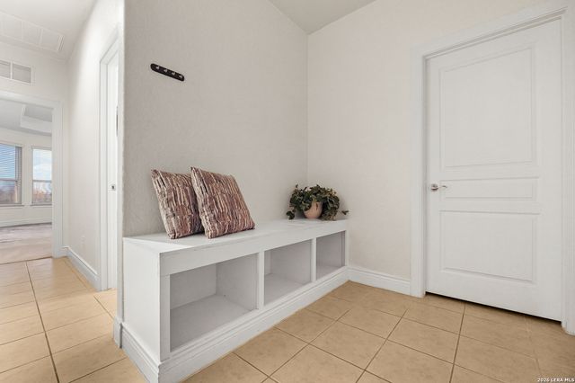 2727 Running Fawn, San Antonio, TX 78261