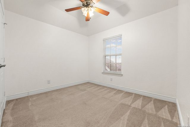 2727 Running Fawn, San Antonio, TX 78261