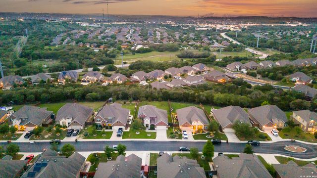 2727 Running Fawn, San Antonio, TX 78261