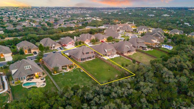 2727 Running Fawn, San Antonio, TX 78261