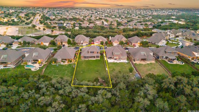2727 Running Fawn, San Antonio, TX 78261