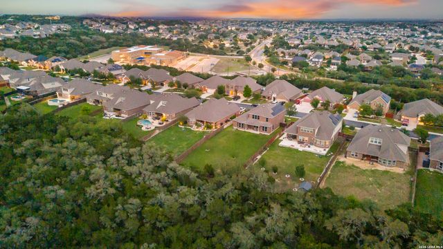 2727 Running Fawn, San Antonio, TX 78261