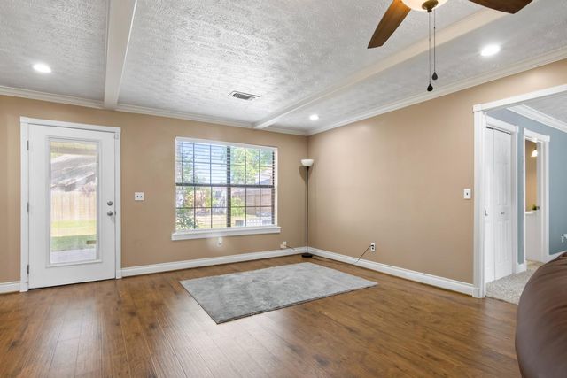 7811 17th Green Drive, Humble, TX 77346