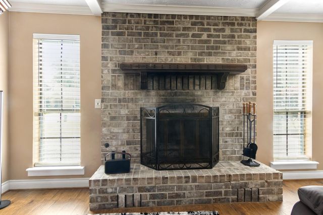 7811 17th Green Drive, Humble, TX 77346