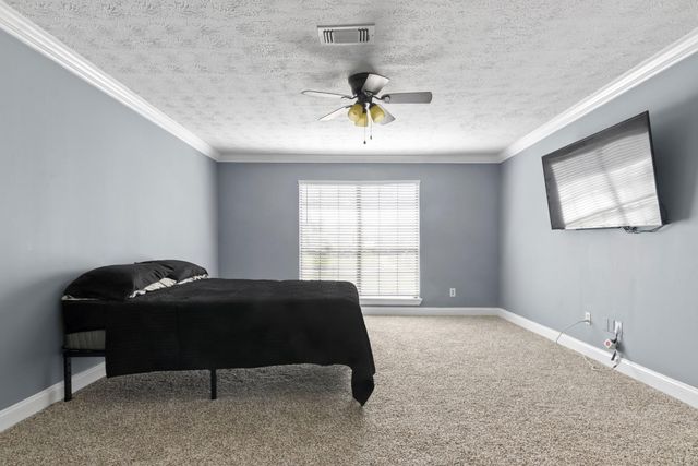 7811 17th Green Drive, Humble, TX 77346