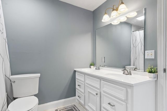 7811 17th Green Drive, Humble, TX 77346