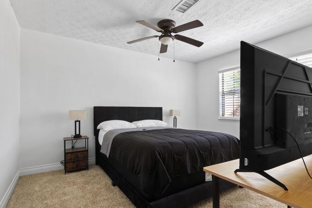 7811 17th Green Drive, Humble, TX 77346