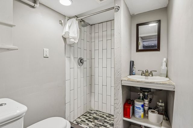66 Washington Ave, Revere, MA 02151