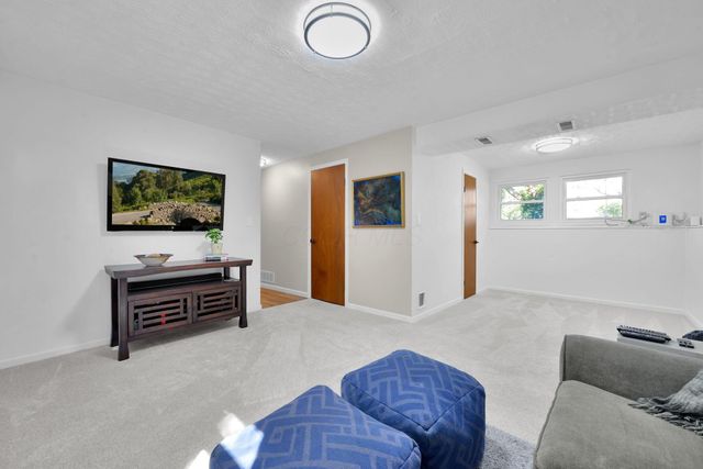 3530 Watergrass Hill Drive, Columbus, OH 43221