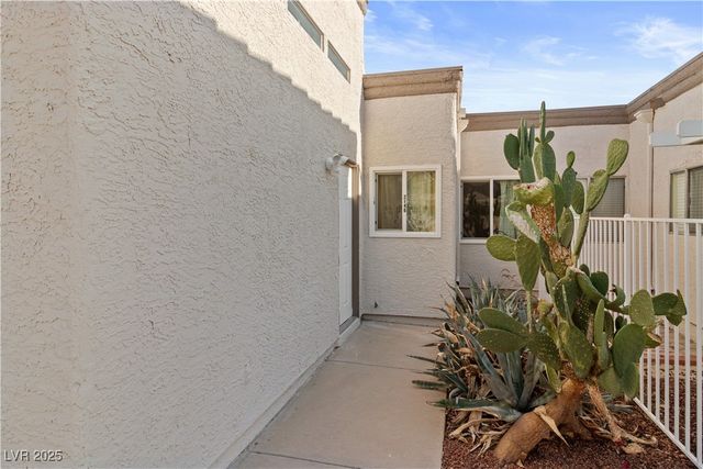 2146 High Dunes Lane, Laughlin, NV 89029