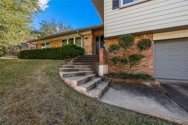 6316 Summit Ridge, Waco, TX 76710