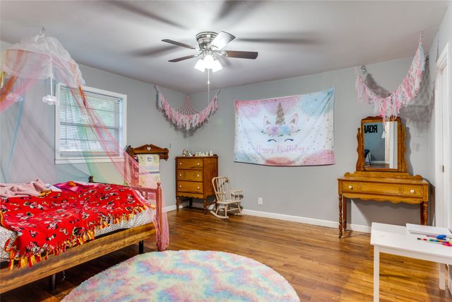 501 Lindsey Street, Bowie, TX 76230