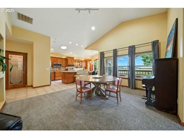 84634 WINESAP Rd, Milton Freewater, OR 97862