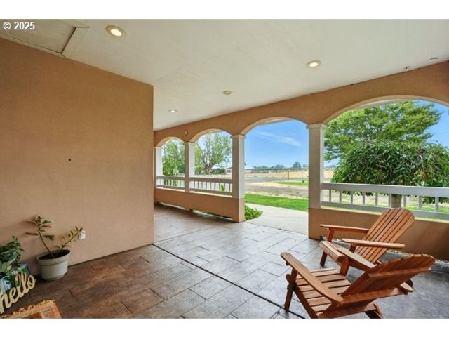 84634 WINESAP Rd, Milton Freewater, OR 97862