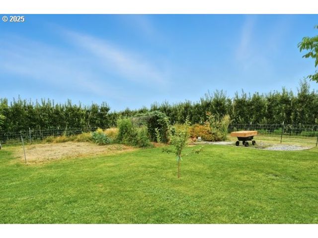 84634 WINESAP Rd, Milton Freewater, OR 97862