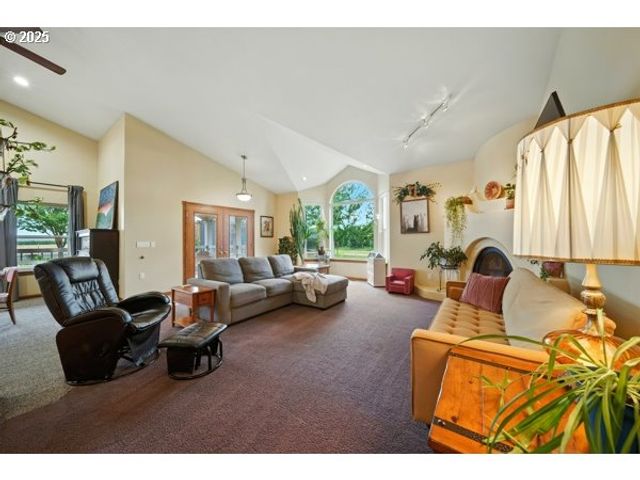 84634 WINESAP Rd, Milton Freewater, OR 97862