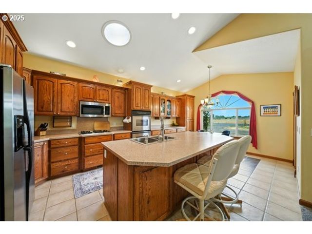 84634 WINESAP Rd, Milton Freewater, OR 97862