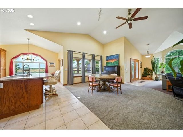 84634 WINESAP Rd, Milton Freewater, OR 97862