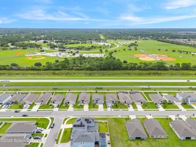 655 Kylar Drive NW, Palm Bay, FL 32907