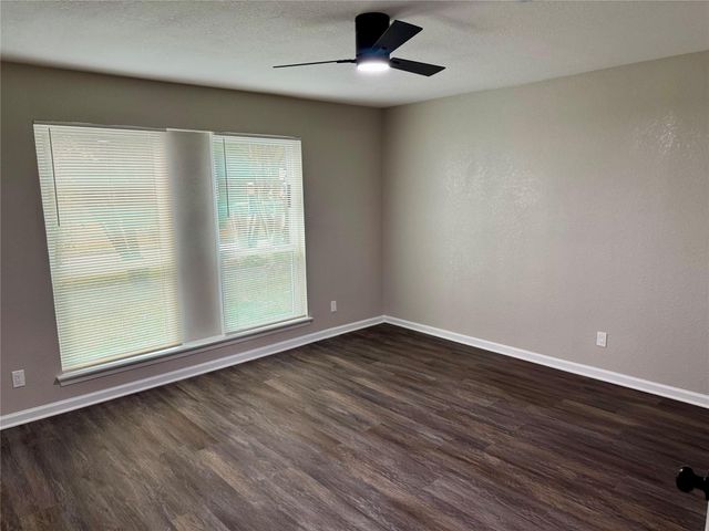 311 Ravenhead Drive, Houston, TX 77034