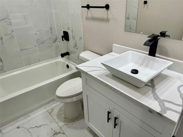 311 Ravenhead Drive, Houston, TX 77034