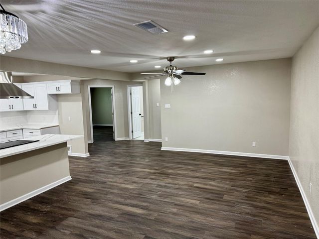 311 Ravenhead Drive, Houston, TX 77034