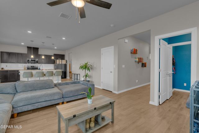 1680 SAM DOMINGUEZ, El Paso, TX 79928