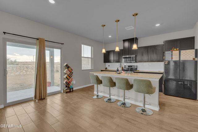 1680 SAM DOMINGUEZ, El Paso, TX 79928