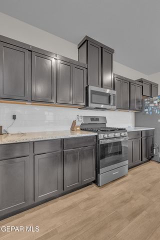 1680 SAM DOMINGUEZ, El Paso, TX 79928