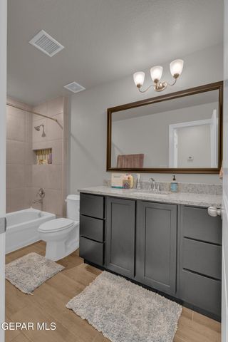 1680 SAM DOMINGUEZ, El Paso, TX 79928