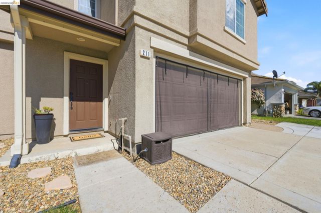 211 Brushwood Pl, Brentwood, CA 94513