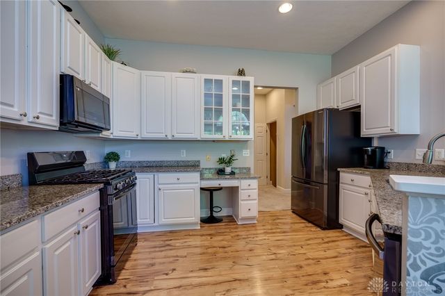 2297 Charleston Way, Beavercreek, OH 45431