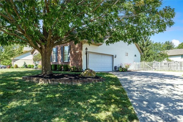 2297 Charleston Way, Beavercreek, OH 45431